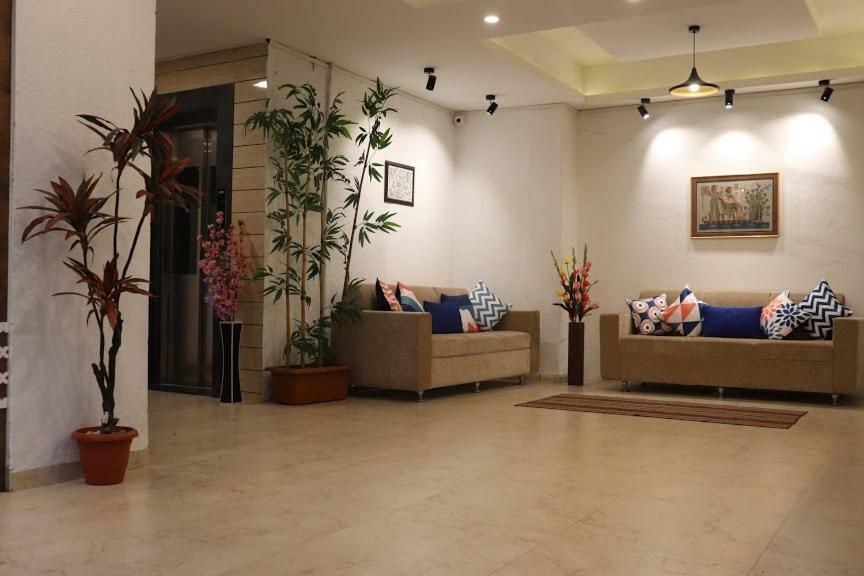 Emerald Vista Luxury Suites Pune Exterior foto